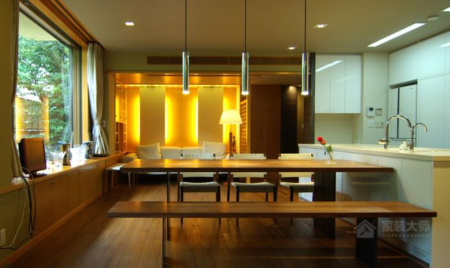 選擇合適的家用餐廳吊燈，建議從這幾點(diǎn)入手
